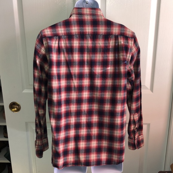 UNISEX Onassis Soft Flannel button Down Shirt - Picture 5 of 6